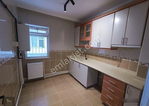 Etlik Merkez'de Cadde Yakını 2+1 Full Yapılı Yatırımlık Daire