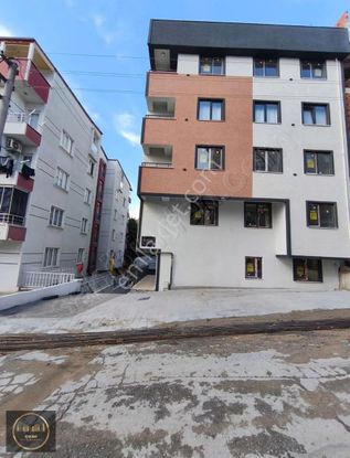 Barış Mah. 2+1 Satılık Merkezi Lokasyonda Sıfır Arakat Daire