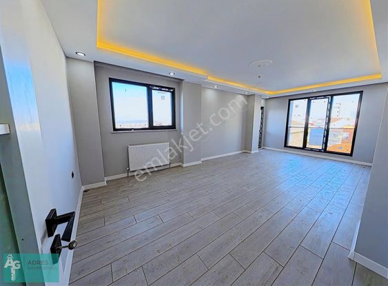 Özgürlük Mah.katta Tek 4+1 Sıfır Üst Dubleks(videolu İlan).....!