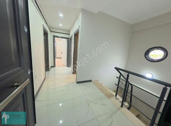 Özgürlük Mah.isu Arkasında 3+1 Lüks Sıfır Bahçe Dubleks(videolu)