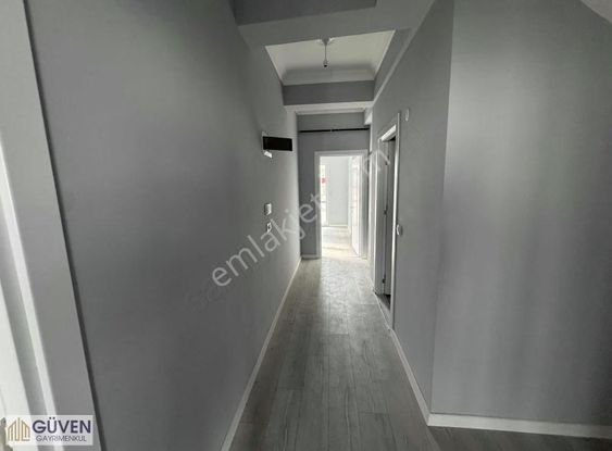 İstasyon Caddedesine Yakın Çift 4+1 Dublex