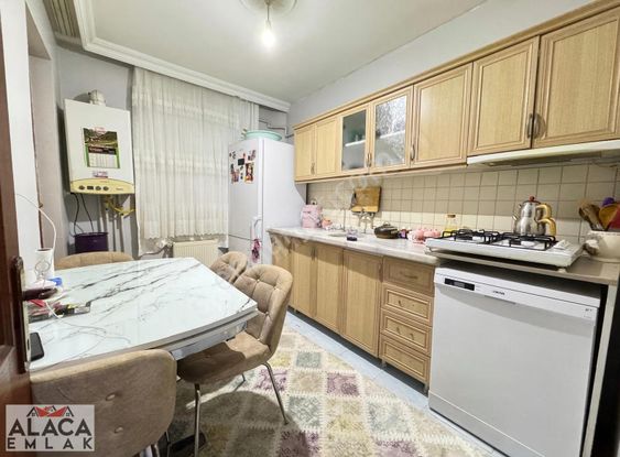 Karapürçek Mezarlığı Mevkii 3+1 Satılık Kot-1