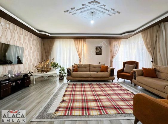 İdris Aydın Karakolu Yürüme Mesafesi 1. Kat Ön Cephe 3+1 Daire