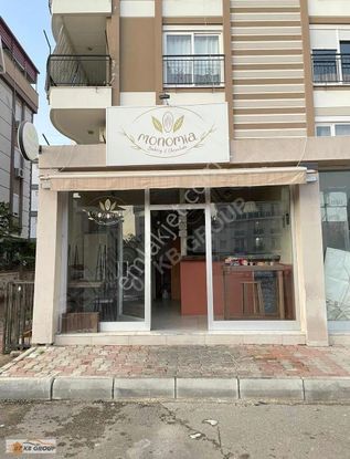 Kültürde Devren Pasta-kahve Dükkanı Cadde Yakınında