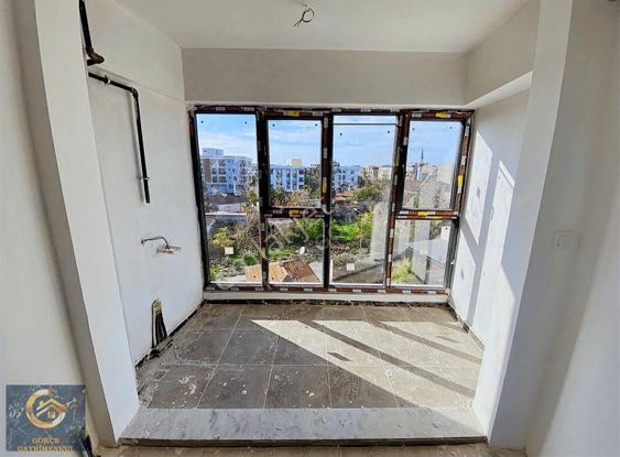 Seyrek Meydanda Satılık 1+1 Fırsat Ferah Daire