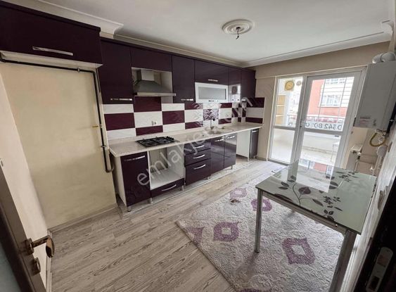 Derman'dan*ön Cephe*asansörlü*1.kat Konumunda*merkezi Konumda