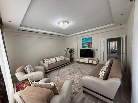 Bağcılar Bölgesi Göletli Civarı Fırsat Daire