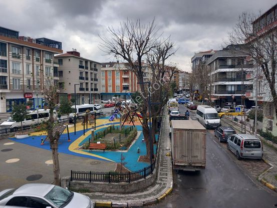 Sahibinden Sahibinden Metrobüse 3 Dk, 130m² Geniş 3+1 Daire