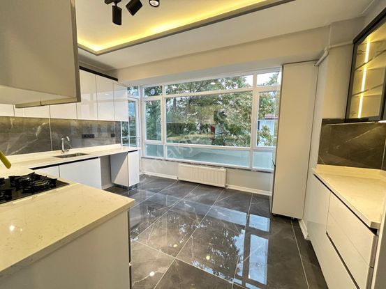 Taner'den Dikmen 29 Mayıs Hast. Yakını 3+1 Çift Banyolu 135m2 Süper Lüks Ön Cephe