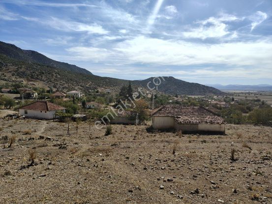 En Uygun Fiyat Korkuteli Köselerde Tek Tapu İmarlı Arsa 622 M2