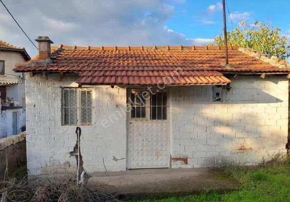 Balıkesir Burhaniye Hisarköy Satılık Köy Evi