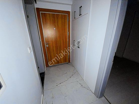 Karşıyaka İmbatlı Mh Grand Corner 75m2 Kiralık 2+1 Daire Cb-ph