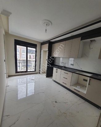 Aydoğmuş Mah. Ana Yol Üstü Satılık 2+1