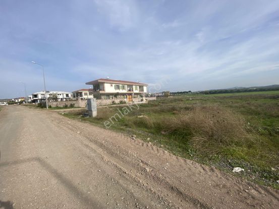 Ayvalık Kucukkoy De Satılık 303 Metre Kare Arsa.