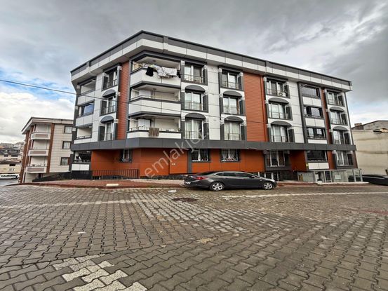 Yunusemre'de Sıfır Emsalinde Yatırıma Uygun 2+1 Satılık Arakat