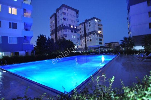 Fırsat !!! Sarısuda 3 Cepheli Havuzlu Site İçi 2+1 Satılık Daire