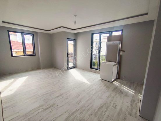 Mertcan Dan Adnan Kahveci Metroya Yürüme 2+1 Sıfır Satılık Daire