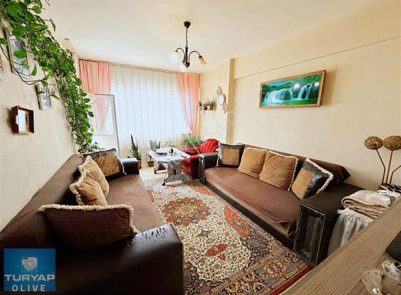 Zeytinburnu 58.bulvar Caddesi Üzerinde Fırsat Satılık Daire