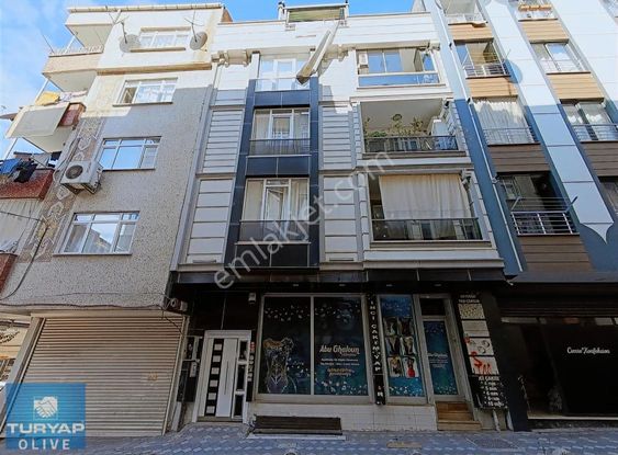 Zeytinburnu Çırpıcı Mahallesi Dükkan Mağaza 160 M2 Takasa Açık