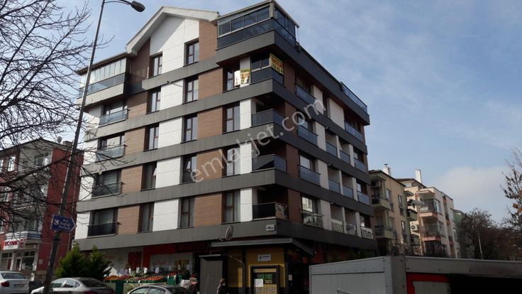 Çankaya Güvenlik Caddesi Üzeri Yapılı Dubleks Daire