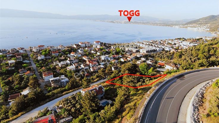 Gemlik Kurşunlu 0.90 Emsal İmarlı Arsa 720 M² Deniz Manzaralı