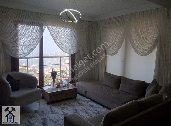 Tereakki Mahallesi Satılık İki Katlı Müstakil Ev