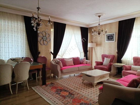 Körfez Güney Mahallesinde 4+2/300 M² Çift Teraslı Çatı Dublexi