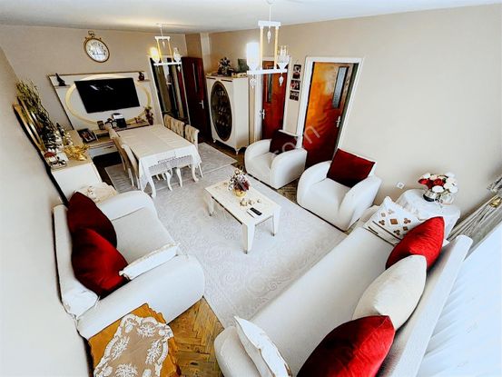 Basın Cadde Üzerinde 3+1 Orta Katta Yapılı Satılık Daire