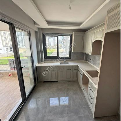 Bağcılar Nevruz Park Arkası 2+1 Satılık Dairemiz Mevcuttur.