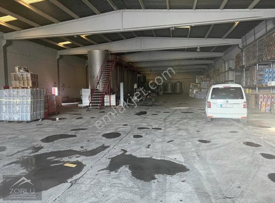 Zorlu Gayrimenkul'den Organize Sanayi'de 1400m2 Kiralık Fabrika