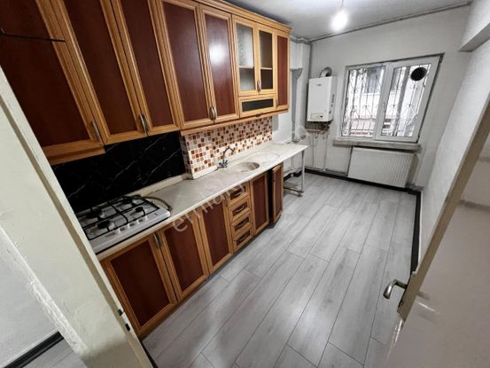 Sincan Atatürk Mah 2+1 Yapılı Kilerli Ön Cephe Satılık Daire