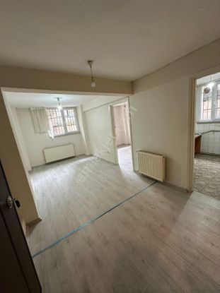 Avcılar Cihangirde Yatırımlık 2+1 Bahçe Katı İskanlı