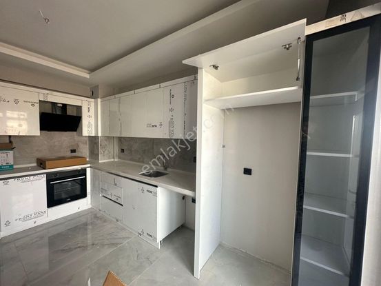 Beyhekim Mah’de Satılık 3,5+1 Yüksek Giriş Satılık Lüx Daire...