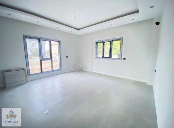 Şemikler'de Satılık 3+1 Daire, 160 M2, Ana Caddeye Yakın