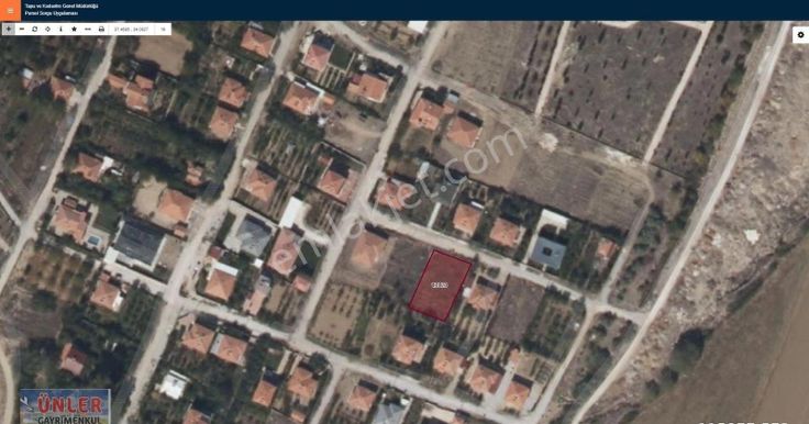 Yazlıkta Satılık 803 Metrekare Konut Villa Arsası