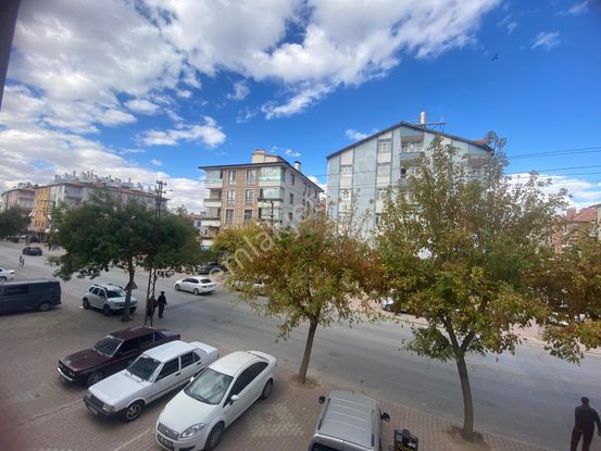 ⭕karatay Sarıyakup Mah Cadde Cepheli Satılık Daire