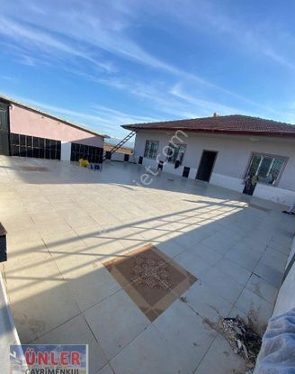 Aşağı Göndelende 181 Dönüm Tam Teşekküllü Çiftlik