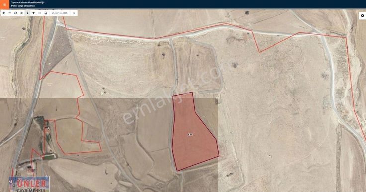 Yellice Mahallesinde Satılık Yatırımlık 15500 Metrekare Arazi