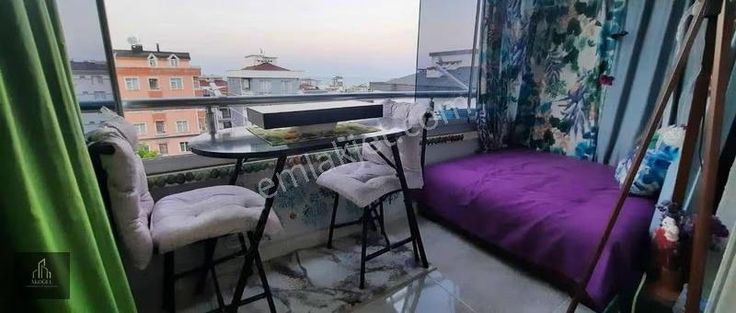 Körfez Mahallesin'de Tramvaya Yakın Deniz Manzaralı Satılık 1+1