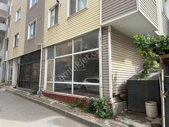 Tuzla Orhanlı'da Emsalsiz Satılık Dükkan