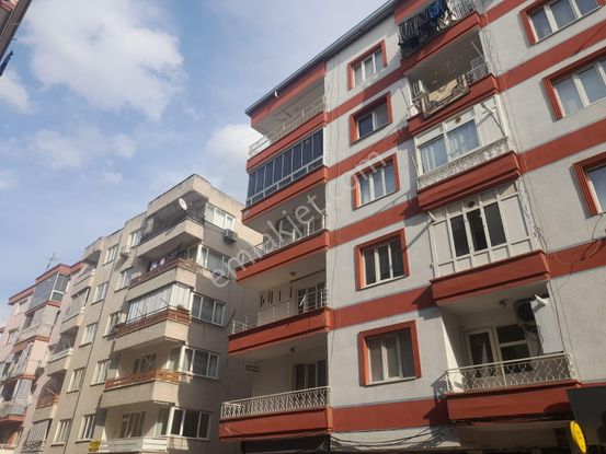 Uzun Emlak'tan Yarhasanlar'da Asansörlü 2.kat Daire