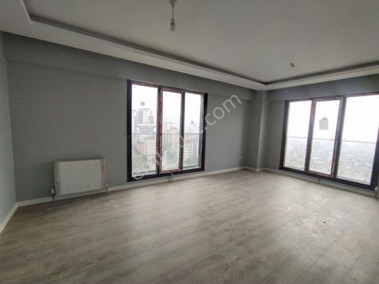 Hürriyet Mah Ebeveyn Banyolu 3+1 Arakat - Manzaralı Lüks Daire