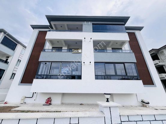 Remax Dem'den Mimarsinanda Anahtar Teslim Panjurlu 3+1 Daire