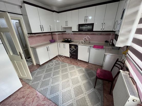 Plevne Mah'de Timuçin Sok'da Ebebeyn Banyolu Yapılı 3+1 Masrafsız Daire