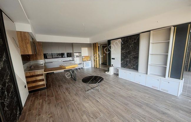 Otec Tower'da Acil Satılık 1+1