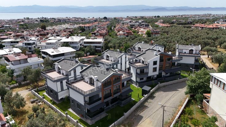 Irmaksudan Güre De Doğa Manzaralı Şık Tasarım Satılık 3+1 Villa