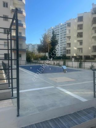 Erdemli Arpaçbahşişte Satılık 2+1 Denize 200 Metre Havuzlu