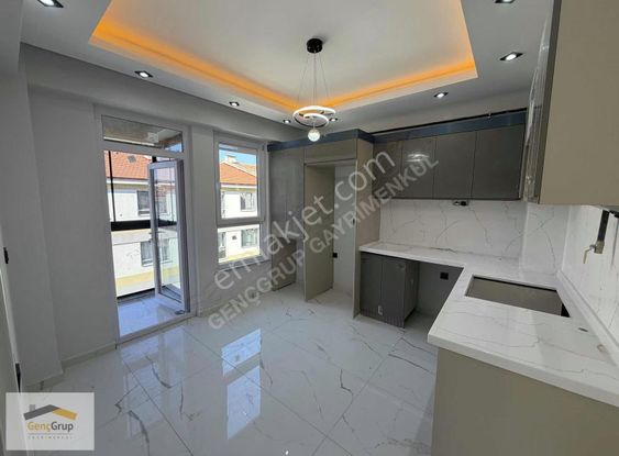 *genç Grup* Köşe Konum'da Ferah Şık Modern 2+1 Tombakzade Yakını