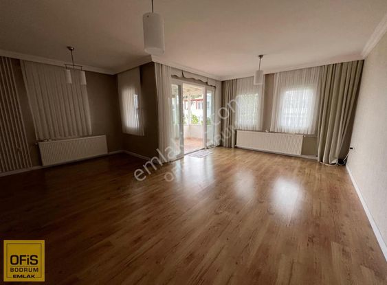 Bodrum Turgutreis Bahçelievler Kiralık 3+1 Üst Kat Daire