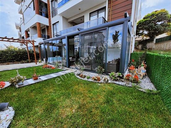 Satılık Süs Çeşmeli Bahçeli Dubleks Hasbahçeniz Olmasın Mı ?